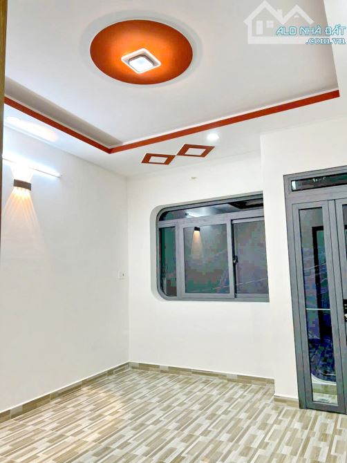Bán nhà mới 2 lầu hẻm 184 Âu Dương Lân Phường 3 Quận 8 - 3