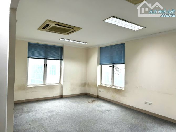 Cho thuê văn phòng đẹp, 22 triệu, 120m2 tại Vũ Ngọc Phan, Đống Đa, Hà Nội - 3