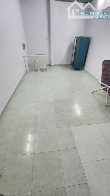 Nhà 2 tầng nhỏ xinh, hẻm thoáng 20m ra lê văn lương, giá chỉ 2.25 tỷ, giảm ngay 100 triệu - 3