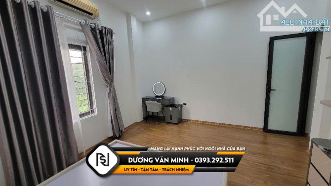 NHÀ NGUYỄN KHOÁI - VÀI BƯỚC RA Ô TÔ TRÁNH - TIỆN ÍCH BẠT NGÀN - GIAO THÔNG THUẬN TIỆN - 4