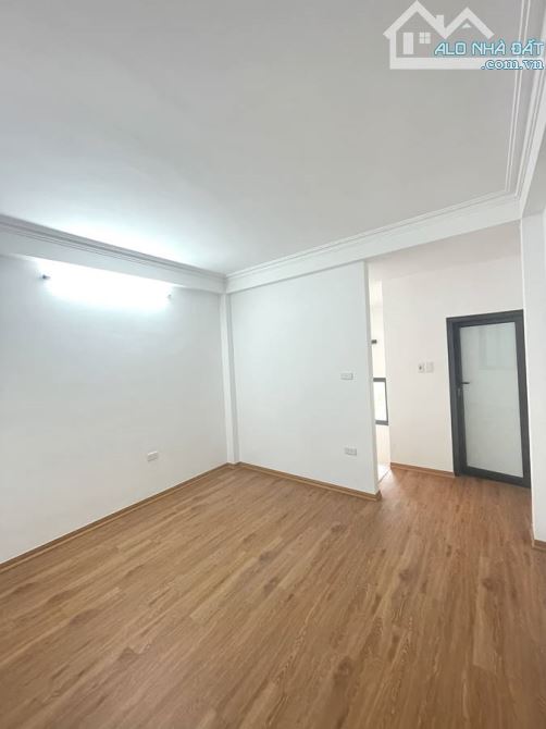 Bán nhà Kim Giang, 5 tầng, 32m2, Nhà đẹp ở ngay, nhà vừa tầm tiền, mua nhà đón tết. - 5