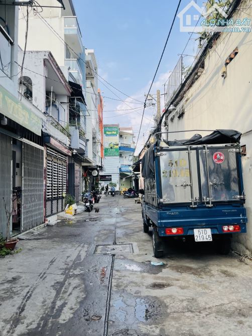 🔥T. PHÚ CĂN GÓC 3 MẶT HẺM XE TẢI - VÀI BƯỚC RA MT - 88m2 - 4 tầng - 8.x tỷ - Bình Long