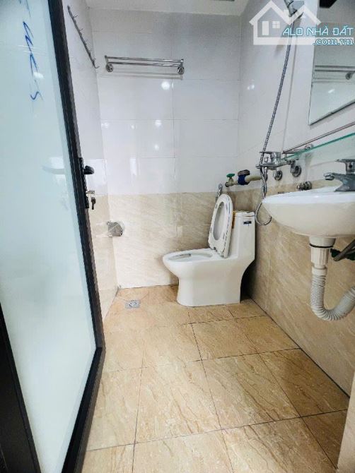 BÁN NHÀ LÊ VĂN LƯƠNG – 42M² – 8 TỶ