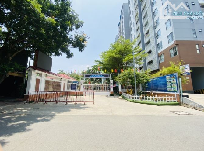 Bán Lô đất biệt thự Lê đức thọ 15x15m- đường 16m vỉa hè. Giá 22.5 tỷ