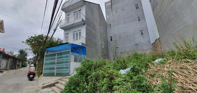 Đất Nguyễn Đình Chiểu. P9. 83m2. Ngang 5,6m. Hẻm 6m. Cách Hồ Xuân Hương 700m. Giá 6,8 Tỷ