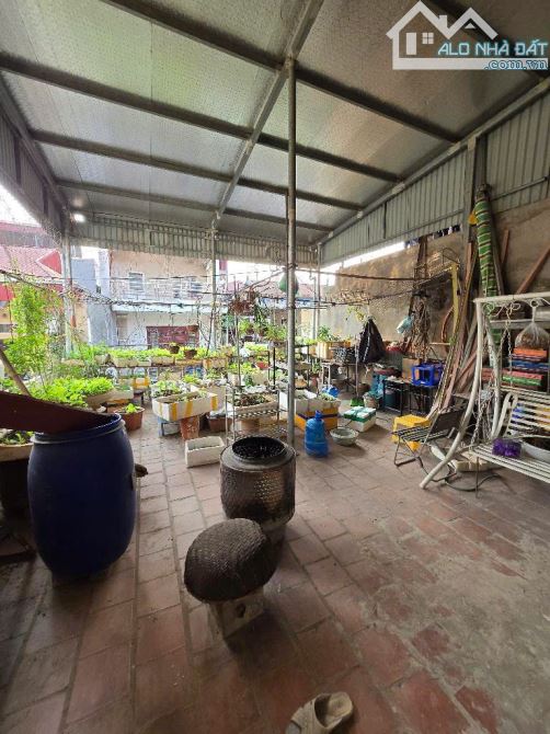 Bán nhà Lê Hồng Phong8 DT: 84/71m2 x 3 tầng mặt tiền: 6m giá  11.5 tỷ
