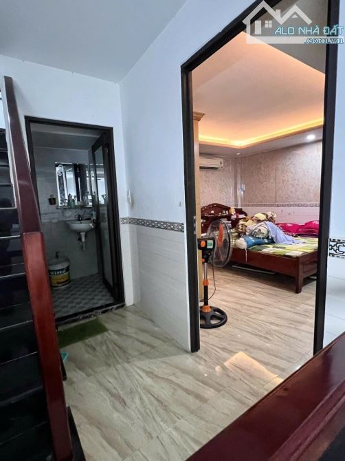 Bán nhà Cù Chính Lan Thanh Khê 32m2 giá 2.45 tỷ - 1