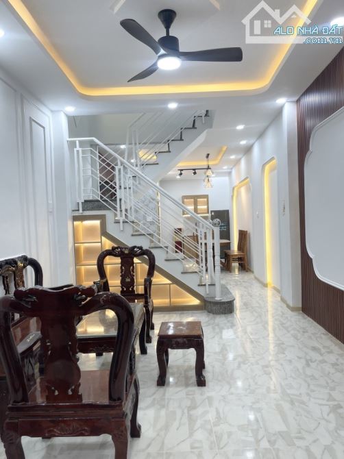 DT 49M2 - 3.4x14M NỞ HẬU - 2 TẦNG - KHÔNG QH - P5 Q8 - CHỈ 3.X TỶ - 1