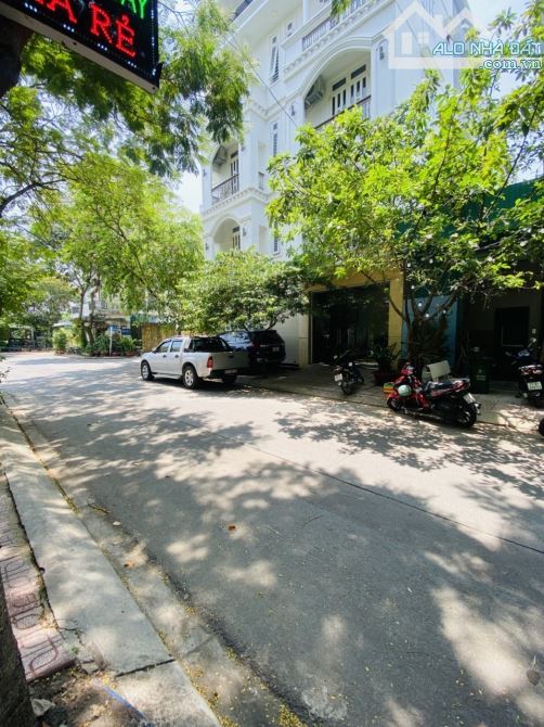 Bán Lô đất biệt thự Lê đức thọ 15x15m- đường 16m vỉa hè. Giá 22.5 tỷ - 2