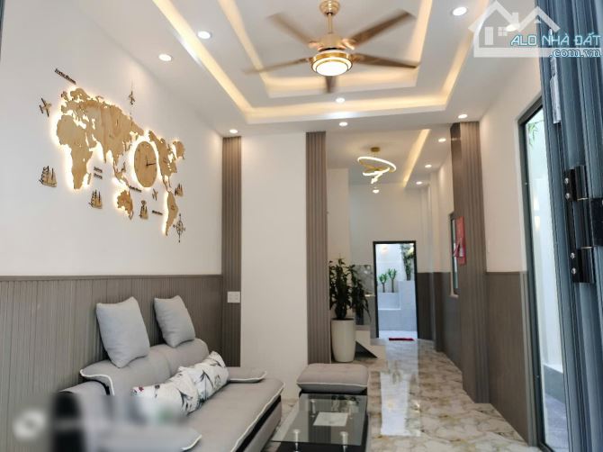 Nhà đẹp kiểu Villa mini gần Aeon Tân Phú Hẻm xe hơi 6M 42m2, 2Tầng BTCT chỉ 4,3 tỷ TL - 2