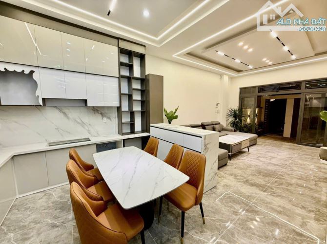Nhà Mới Đẹp Đón Tết Mặt Tiền Đường Cổ Loa. P2. 73m2. Ngang 5,5m. 3 Tầng. 4PN. Giá 10,5 Tỷ - 3