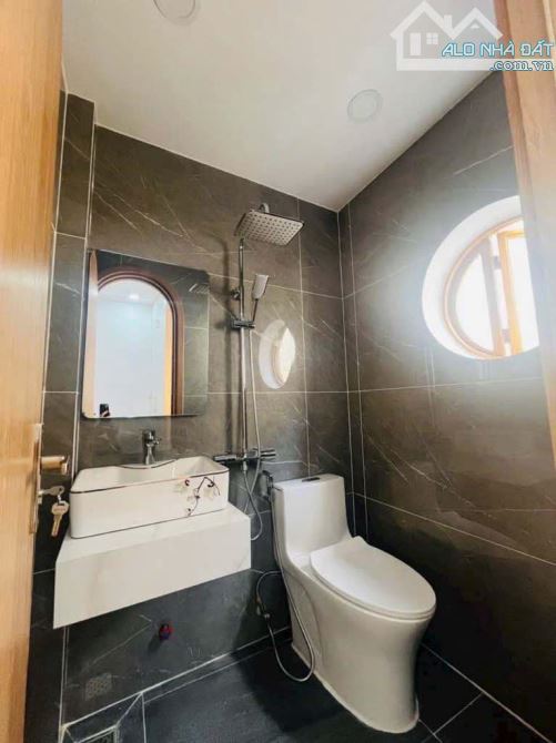 Nhà rộng thoải mái BT, phong cách hiện đại DT 42 M2 ( ngang 6m x 7m) - 3