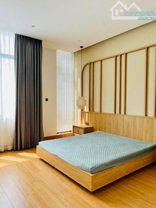 BÁN NHÀ 4 TẦNG ( CÓ THANG MÁY) - THIẾT KẾ HIỆN ĐẠI & SANG TRỌNG_TRUNG TÂM P.8, VŨNG TÀU! - 4