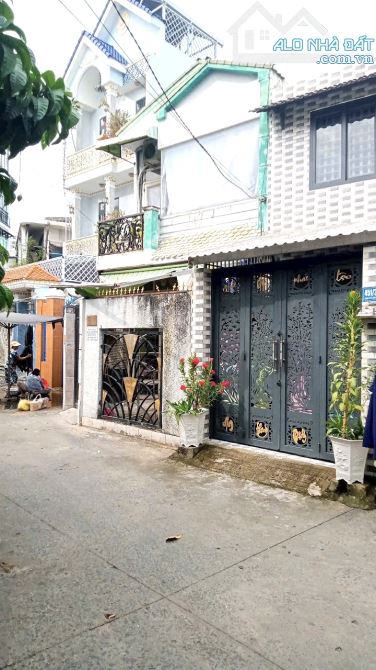 Nhà hẻm ô tô (4.3x13.5m)Âu Dương Lân thông Phạm Thế Hiển P3Q8 - 4