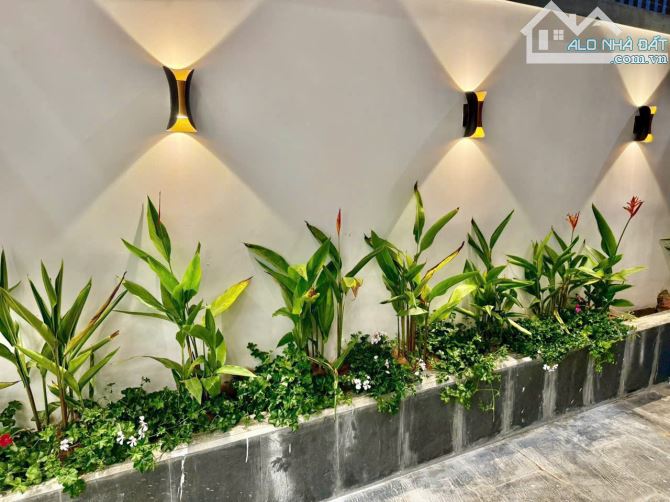 Nhà Mới Đẹp Đón Tết Mặt Tiền Đường Cổ Loa. P2. 73m2. Ngang 5,5m. 3 Tầng. 4PN. Giá 10,5 Tỷ - 4