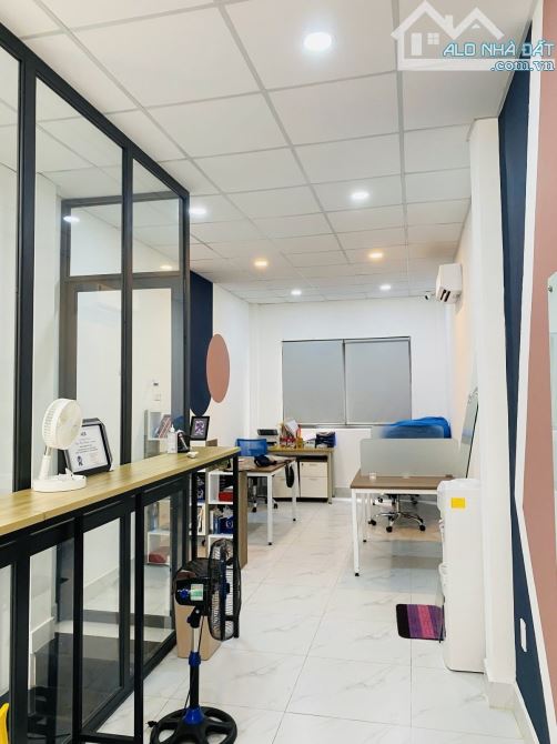 🧨TÂN PHÚ HẺM XE TẢI CỰC ĐẸP - NHÀ MỚI CỰC ĐẸP - Đang cho thuê 14triệu/th - Ng. Thế Truyện - 6