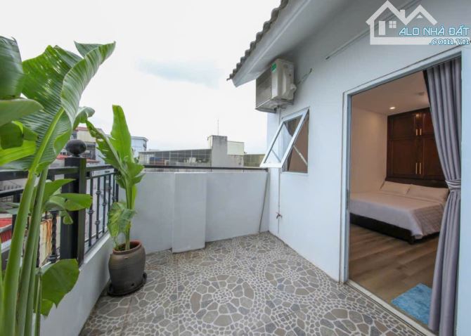 Cho thuê căn hộ dịch vụ: 45m giá 12 triệu; 100m giá 20 triệu. Phố Trần Hưng Đạo - 6