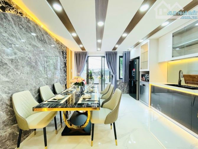 🏡🏡🏡 BÁN NHÀ ĐƯỜNG NGUYỄN VĂN KHỐI. P9 GV ..HẺM 6M .DT 80M...4 X 20 ...GIÁ 12.5 TỶ - 7