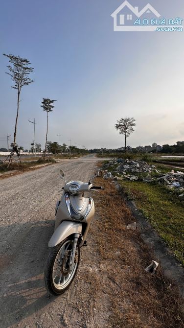 Bán đất dịch vụ An Thượng đối diện trường học viện chính sách, mặt đường 40m