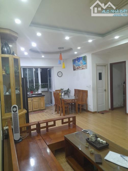 Bán chung cư đẹp CT3 khu đô thị  XALA - HÀ ĐÔNG ..83M2 lô góc , sổ đẹp , nhà đẹp . Giá đầu