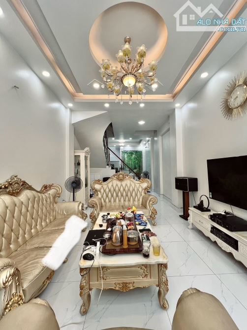 ĐỊNH CƯ Bán Nhà 4 Tầng Lung Linh HXTải Lê Văn Sỹ, 63m2, 11 Tỷ TL