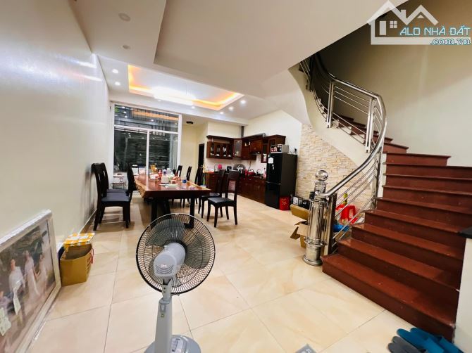 NHÀ PHÂN LÔ 88M2*5T TAM TRINH, GARA RỘNG, NGÕ 2 Ô TÔ TRÁNH - 1