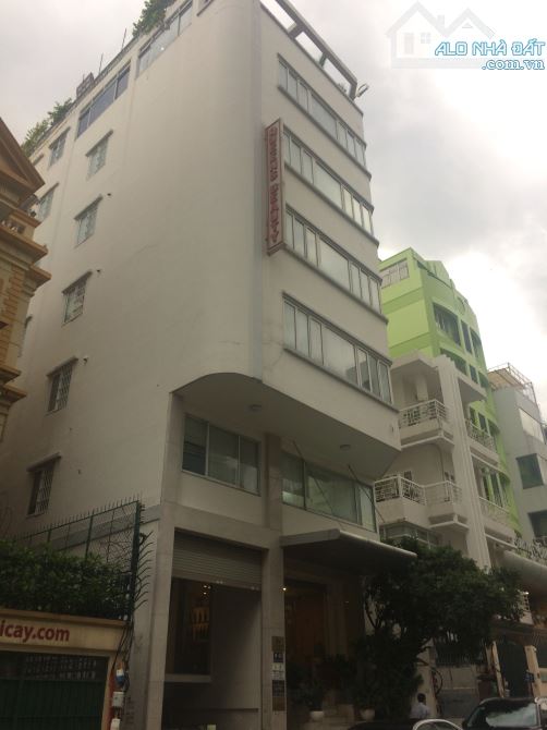 Bán building mt nguyễn văn thủ- dt: 8.35x17,7- hầm, 6 tầng- có hđ: 350tr/th- 110 tỷ - 1