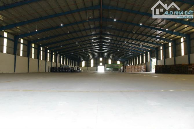 Cho thuê kho xưởng 5200m2 Bến Lức, Long An, KV: 10.000m2, giá : 55k/m2 - 1