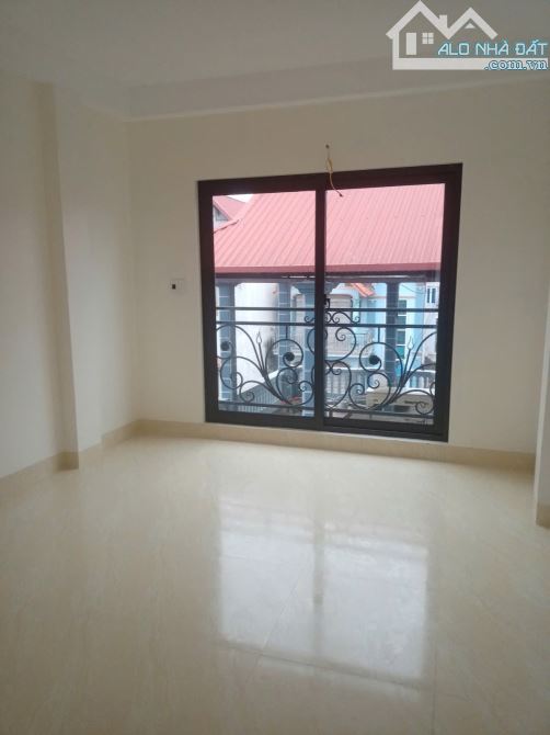Bán nhà Ngõ Trạm Xá Yên Vĩnh Kim Chung 38m2, 5 tầng, mặt tiền 4.2 M giá 4.8 tỷ - 1