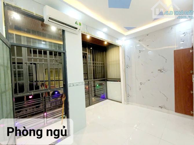 BÁN NHÀ ÂU DƯƠNG LÂN -P.3-Q.8 CẠNH HXH { 4.24x8} – NHỈNH 3 TỶ- HOÀN CÔNG ĐỦ- KHÔNG QH - 1