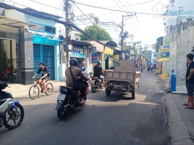 BÁN NHÀ MẶT TIỀN ĐƯỜNG VÕ THÀNH TRANG, P.11 - TÂN BÌNH, 12 TỶ - 2