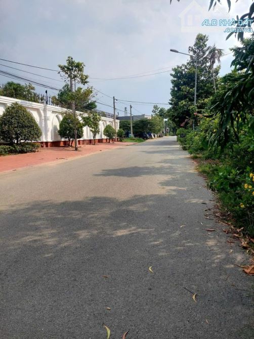 Đất đường An Thạnh 10, thuộc P. An Thạnh, gần cầu Trắng, giá 3,9 tỷ - 2