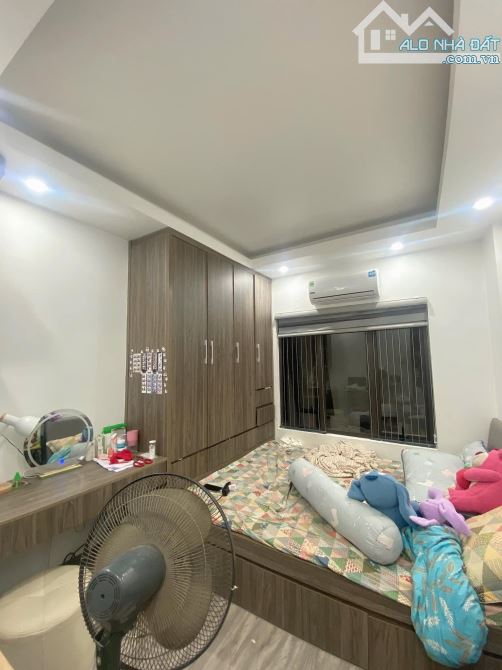 HIẾM ! CẦN BÁN GẤP NHÀ KIM GIANG - GẦN PHỐ - NHÀ PHÂN LÔ ĐẸP 50m2x4TẦNG CHỈ HƠN 6 TỶ - 2