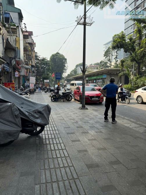 BÁN NHÀ MẶT PHỐ GIẢNG VÕ - QUẬN ĐỐNG ĐA 55m 5 TẦNG MẶT TIỀN 3,9m GIÁ 29,5 TỶ - 3
