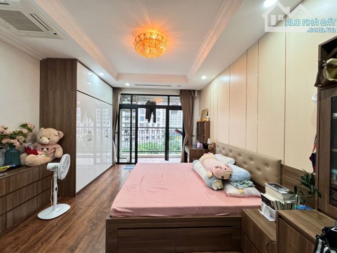 Căn hộ cao cấp Tòa Royal City, 72 Nguyễn Trãi, Lô Góc, Nội Thất Châu Âu, 175m², Giá tốt - 3