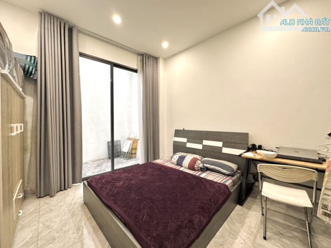 PHÚ NHUẬN - VILLA MỚI ĐẸP - HẺM XE HƠI - DIỆN TÍCH LỚN GẦN CÔNG VIÊN, BỜ SÔNG - 92M2 CHỈ 1 - 3