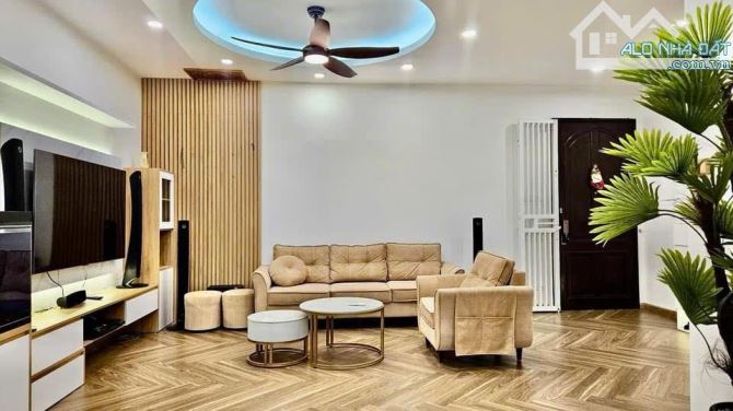 Bán căn hộ CC tại Lê Văn Lương, 120m2, 3PN, 2WC, view đẹp, căn góc thoáng sáng, nhỉnh 7 tỷ - 3