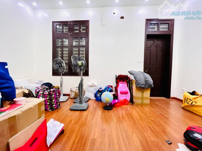 NHÀ PHÂN LÔ 88M2*5T TAM TRINH, GARA RỘNG, NGÕ 2 Ô TÔ TRÁNH - 5