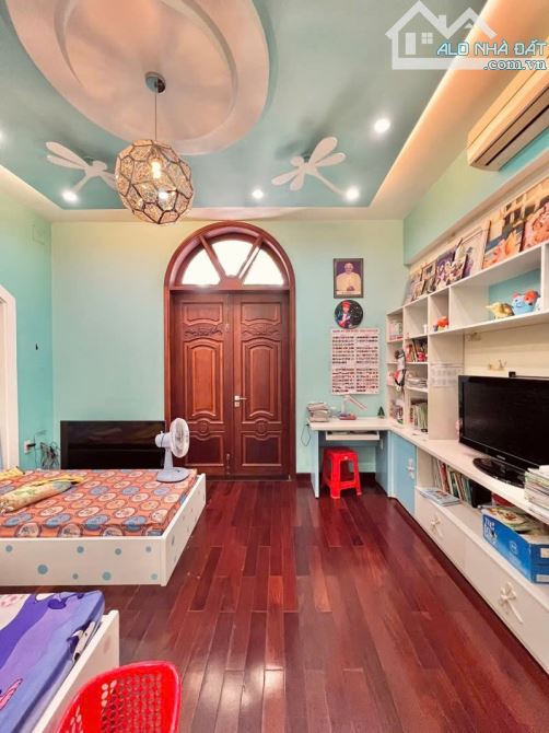 BIỆT THỰ LINH ĐÔNG - 175M2 - NGANG 10.6M - GIÁ TỐT KHU VỰC - 6
