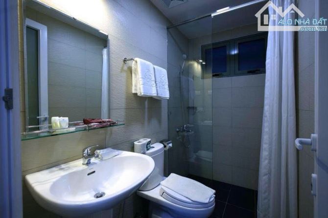 Bán gấp tòa nhà CHDV tại Thảo Điền giá 65 tỷ - Hầm 6 Tầng - DT 260m2 - 18CHDV - 6