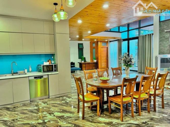 🏡🏡🏡Bán Biệt Thự 1 Trệt 2 Lầu  Mặt Tiền Đường Thái Văn Lung 256M2 (17x16) - Giá: 25Tỷ - 7