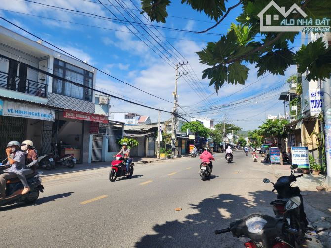 Bán nhà Nguyễn Khuyến Vĩnh Hải Nha Trang 92,5M2 - 7