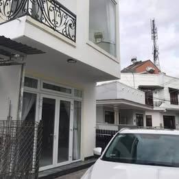 Nhà đẹp trung tâm,P5, Đà Lạt.đường ôtô,5x16,3 tầng, sổ riêng,80m2-7.6ty