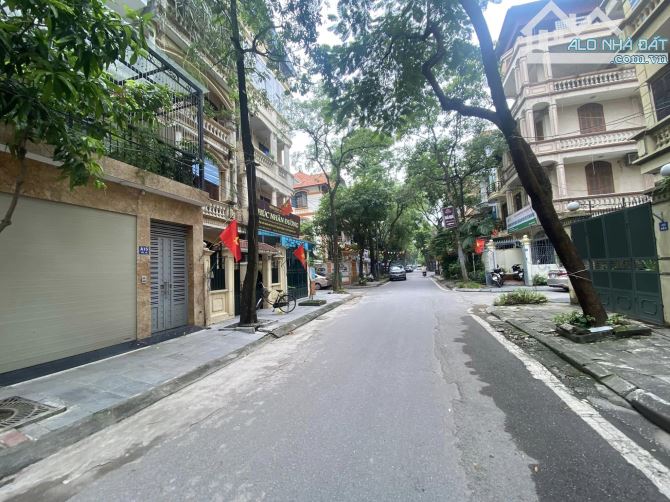 Tôi bán nhà Trần Nguyên Đán Thang Máy oto tránh DT 75M 6T nhỉnh 15 tỷ