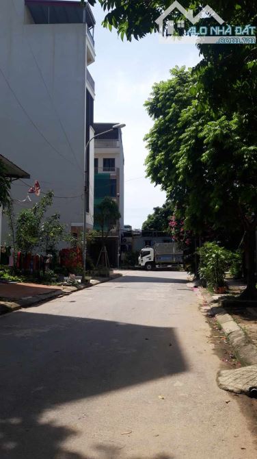 TIẾC VẪN PHẢI BÁN 5 TỶ 40m ĐẤT PHÂN LÔ AN KHÁNH HOÀI ĐỨC GẦN BẢO SƠN.