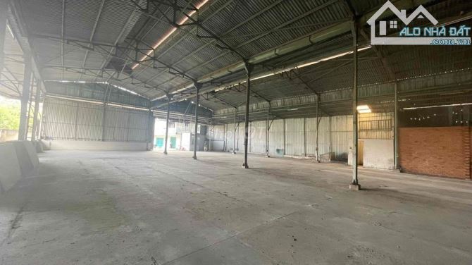 Cho thuê Xưởng Dĩ An 1.600 m2 giá rẻ chỉ  58tr/tháng Có Văn Phòng