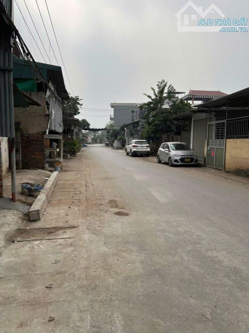 Cho thuê kho 270m2 An Thượng Hoài Đức - 1