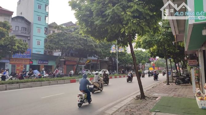 Bán đất tặng nhà 2tầng, phân lô ô tô, 2 mặt ngõ, thông dịch vụ vạn phúc, nhỉnh 6tỷ. - 1