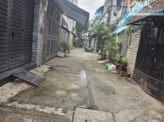 HXH Phan Văn Trị - Bình Thạnh 99m2 lô góc cách MT chỉ 10m nhà nát -9 tỷ - 1
