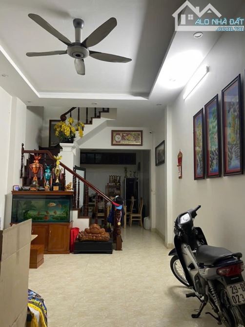 Bán Nhà Sát Phố Tô Hiệu, Chợ Hà Đông, 45m2x4T, 8.x Tỷ - 1